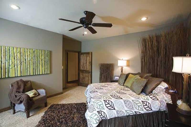 Plan 59348ND: 4-Bed Traditional Country House Plan Under 2500 Square Feet - Image #17 - Craftsman, New American, Northwest, Traditional