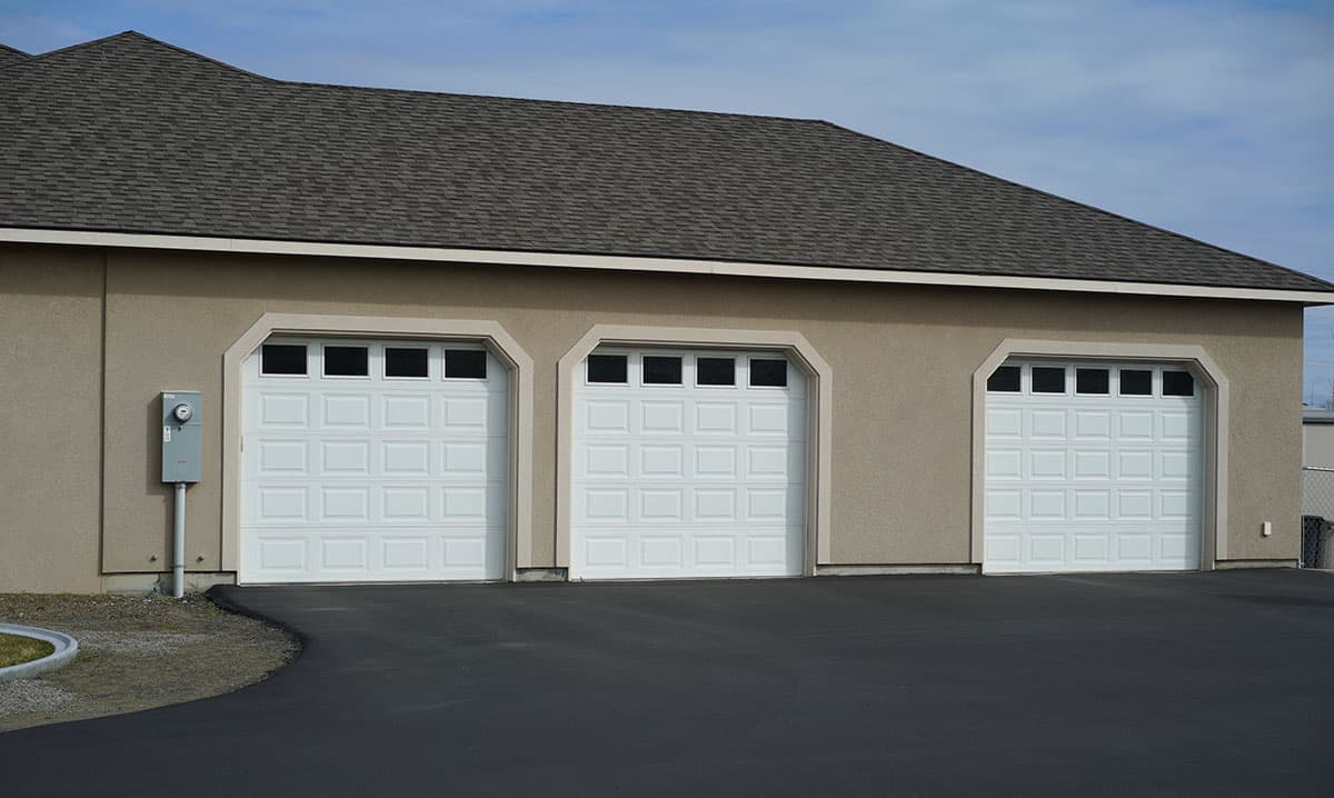 Plan 59431ND: 2096 Square Foot Brick Ranch with 3 Beds and Garage Workshop - Image #9 - Ranch, Traditional