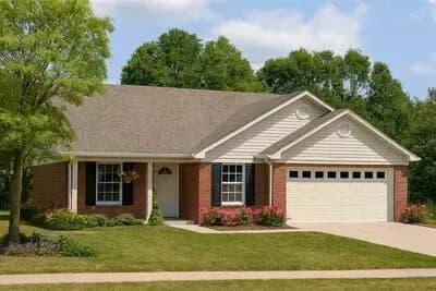 Spacious Great Room Design with 3 Clustered Bedrooms