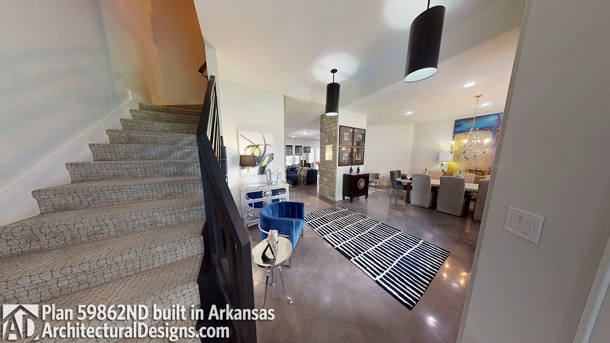 Client Photo id:  347375