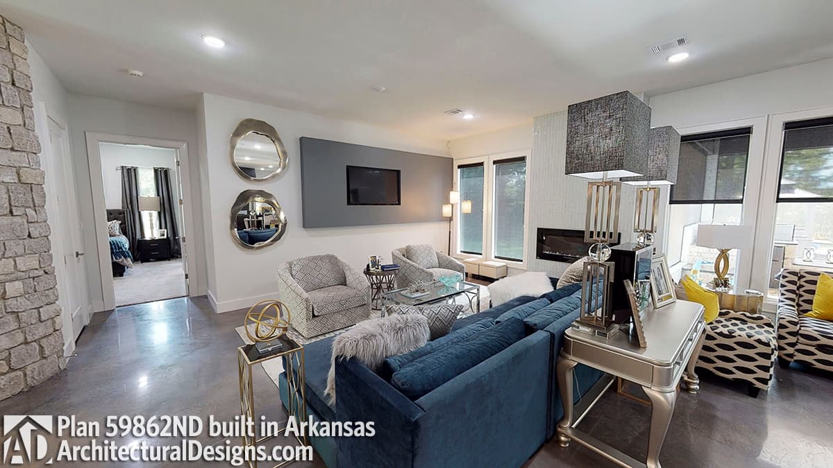 Client Photo id:  347367