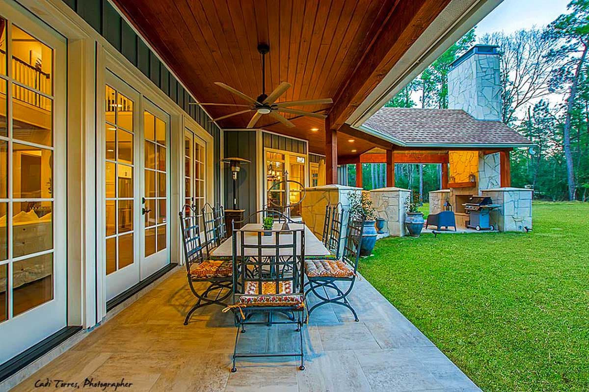 Plan 60547ND: Country Classic With Angled 3-Car Garage - 4501 Sq Ft - Image #37 - Craftsman, Mountain, Northwest