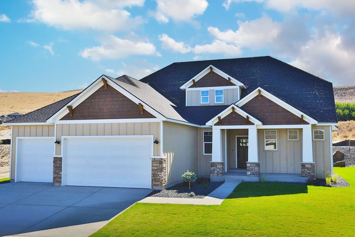Plan 62538DJ: 3-Bed Craftsman Home with Two Story Great Room - 1947 Sq Ft - Image #17 - Craftsman, Northwest, Traditional