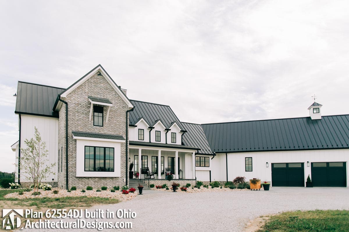build gallery item - Modern Farmhouse Plan 62544DJ comes to life in Ohio with an expanded garage