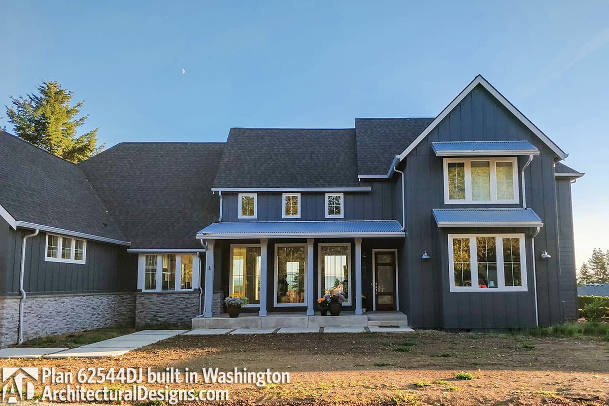 build gallery item - Modern Farmhouse Plan 62544DJ Comes to Life in Washington