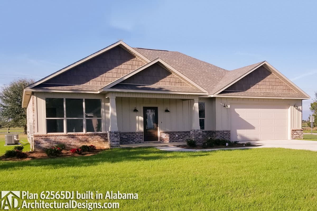 build gallery item - House Plan 62565DJ comes to life in Tennessee