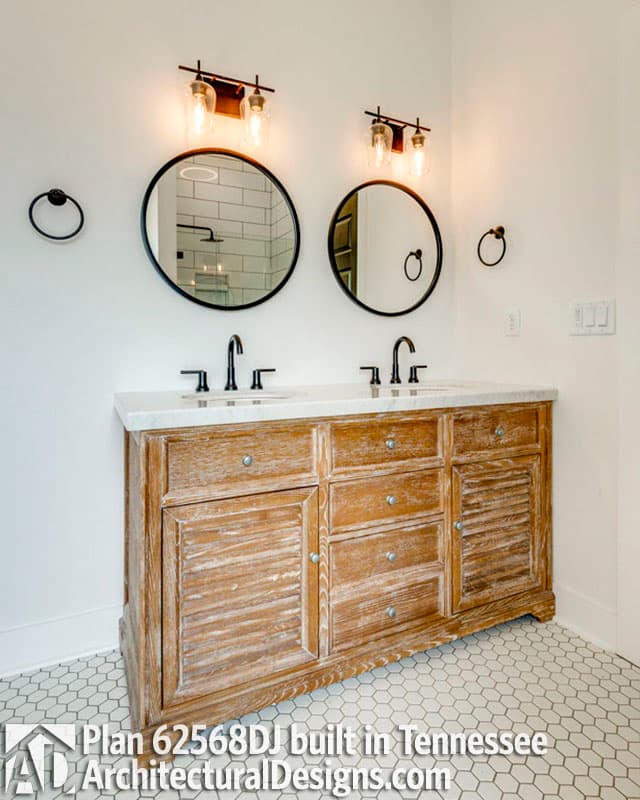 Client Photo id:  303147