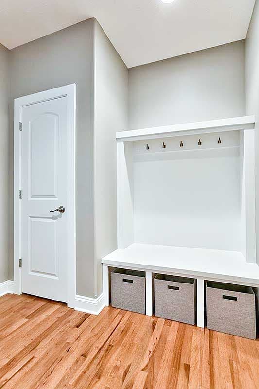 Plan 62570DJ: Family-Friendly Prairie Style House Plan - Image #8 - Northwest, Prairie