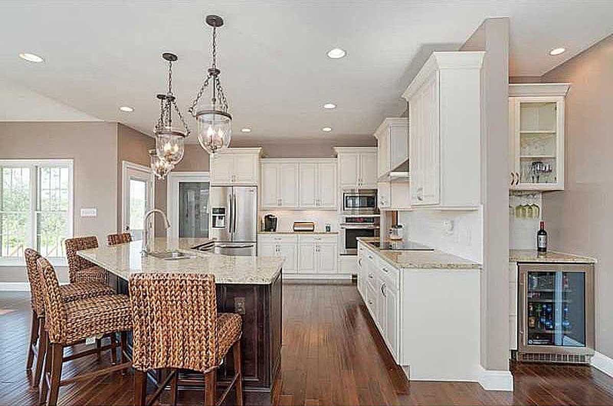 Plan 62626DJ: 4-Bedroom New Traditional House Plan with 4-Beds Upstairs - 2580 Sq Ft  - Image #24 - Country, New American, Traditional