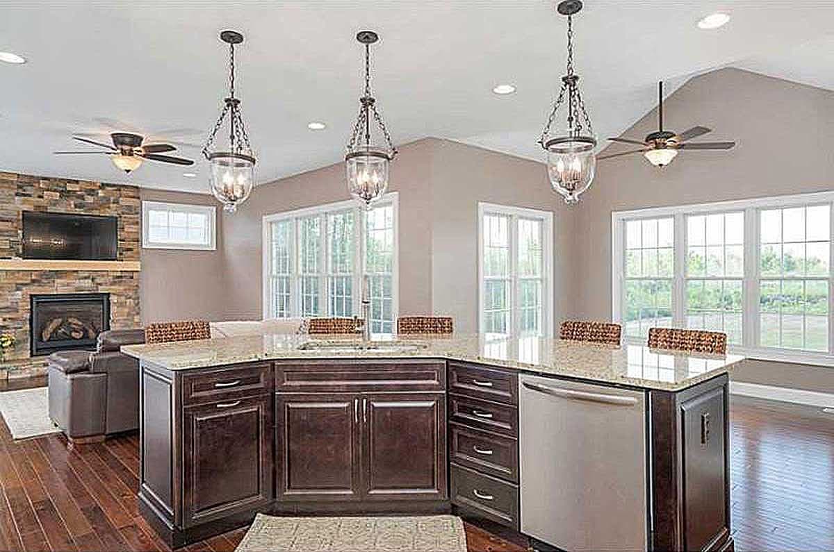 Plan 62626DJ: 4-Bedroom New Traditional House Plan with 4-Beds Upstairs - 2580 Sq Ft  - Image #25 - Country, New American, Traditional