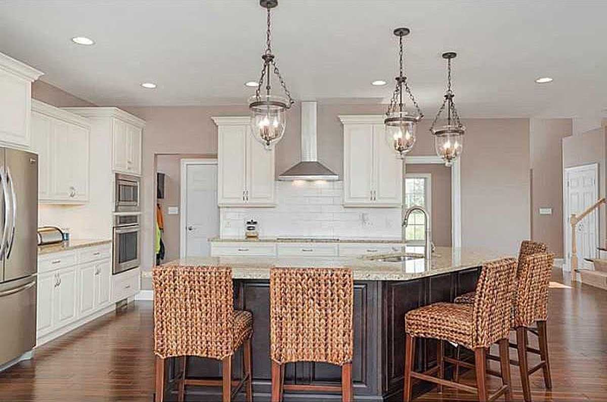 Plan 62626DJ: 4-Bedroom New Traditional House Plan with 4-Beds Upstairs - 2580 Sq Ft  - Image #26 - Country, New American, Traditional