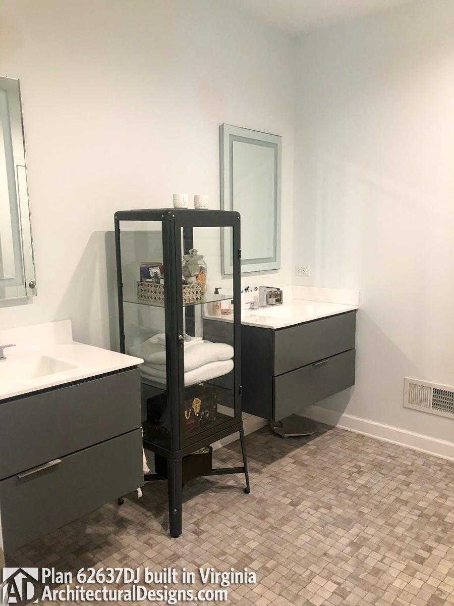 Client Photo id:  297831