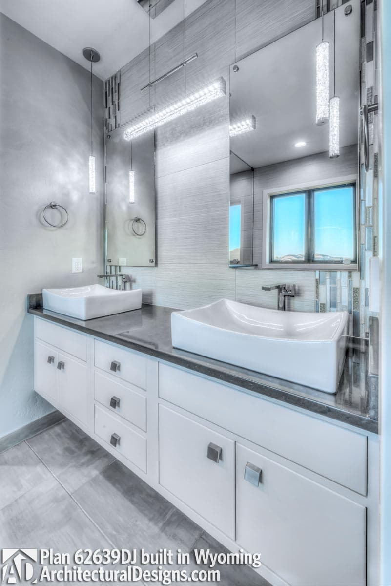 Client Photo id:  226245