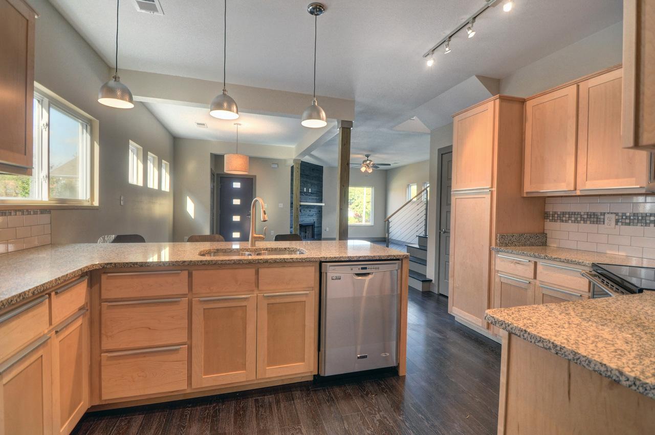 Plan 68406VR: Railroad 3 Bed Modern Cottage - Image #9 - Contemporary, Cottage, Modern