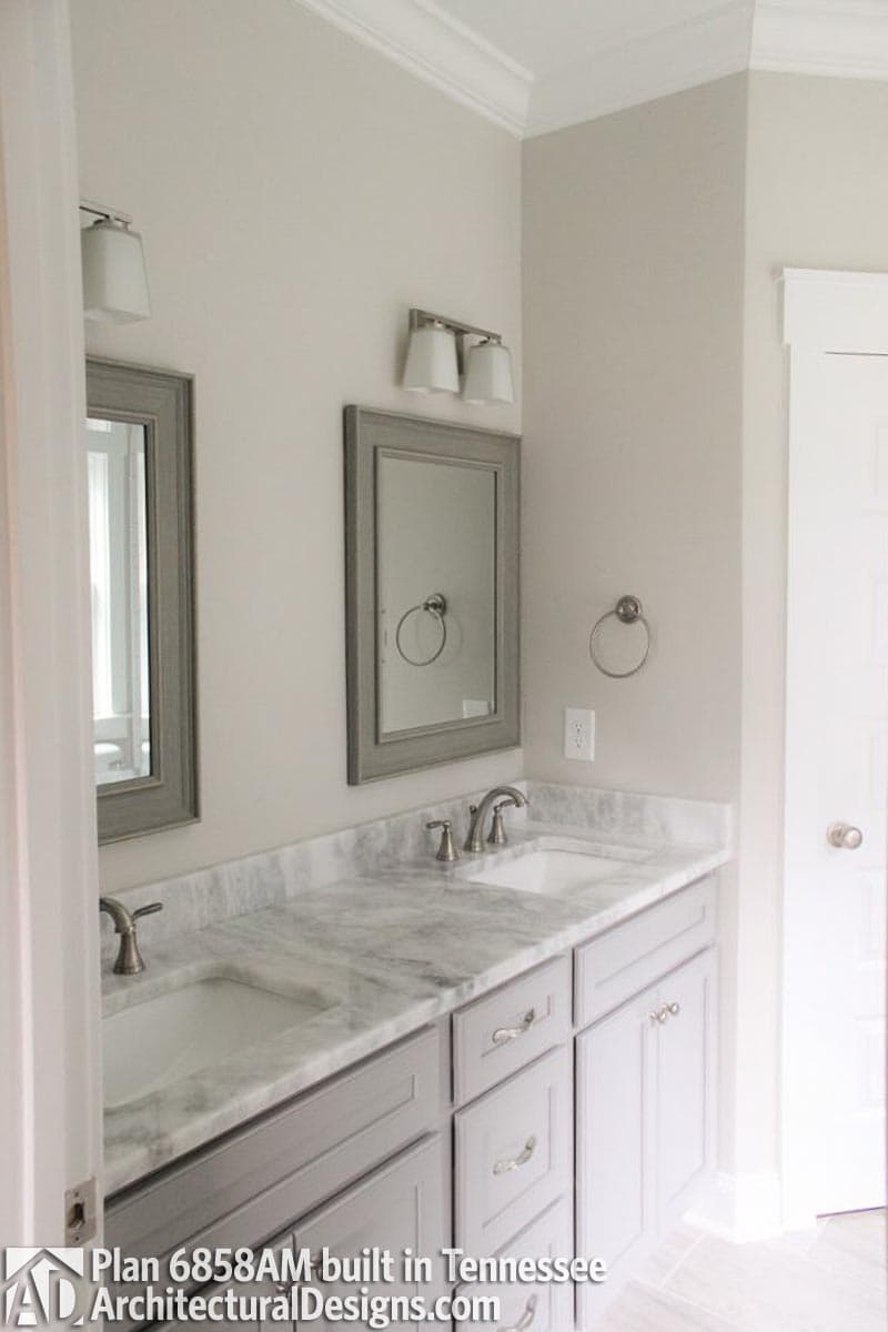 Client Photo id:  329005