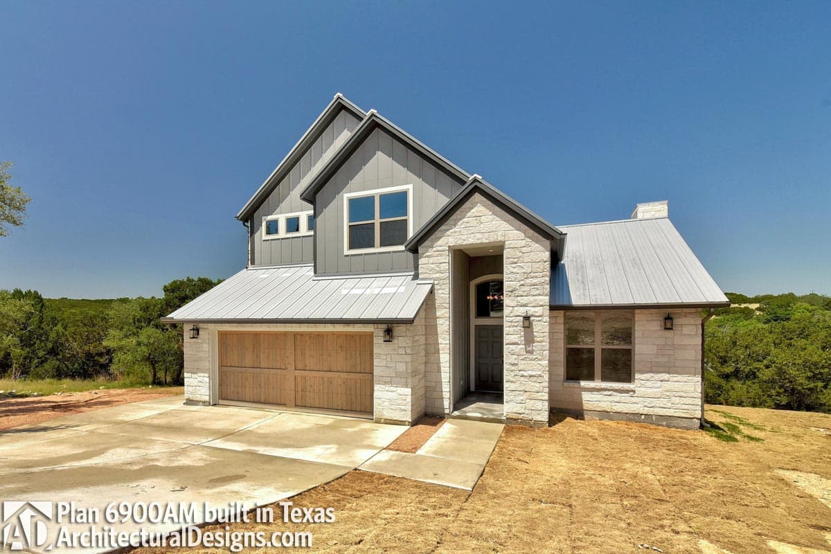 build gallery item - House Plan 6900AM Comes to Life in Texas