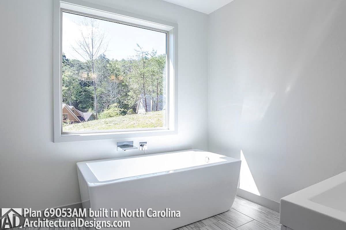 Client Photo id:  228055