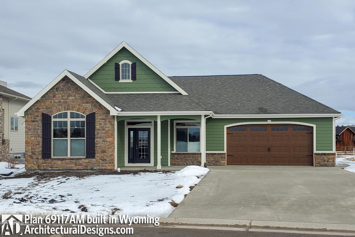build gallery item - House Plan 69117AM Comes to Life in Wyoming
