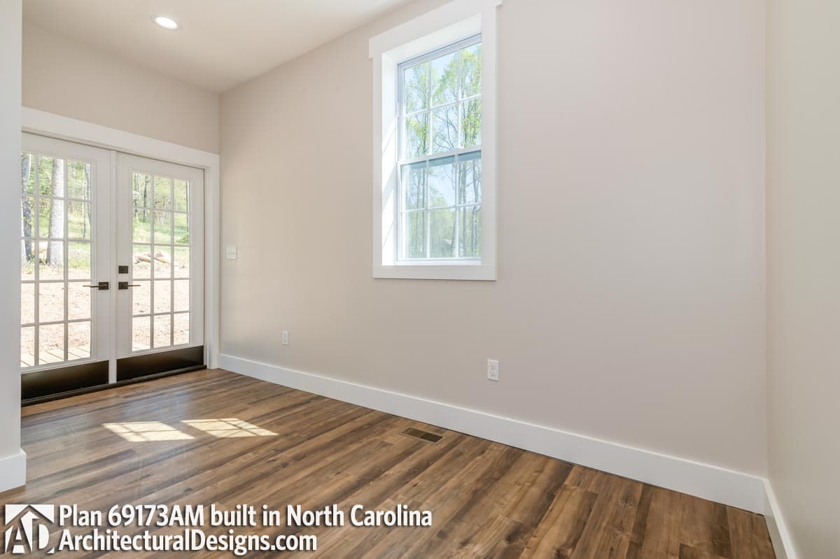 Client Photo id:  370316