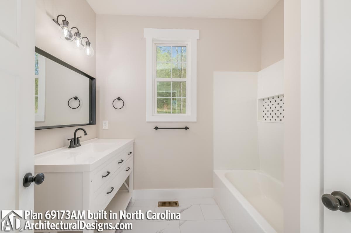 Client Photo id:  370309