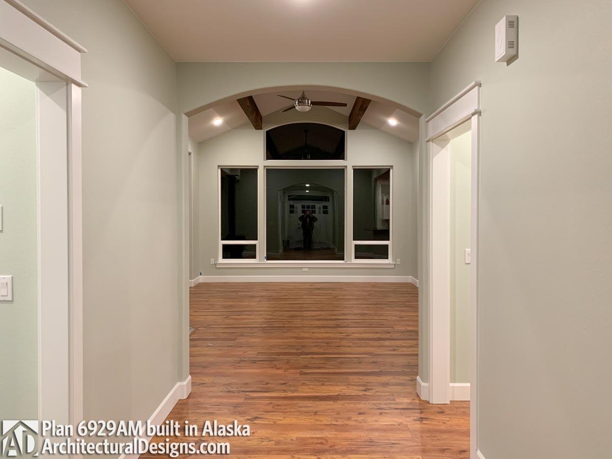 Client Photo id:  324055