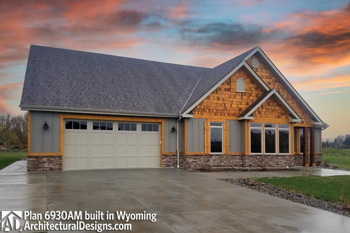 build gallery item - House Plan 6930AM comes to life in South Carolina