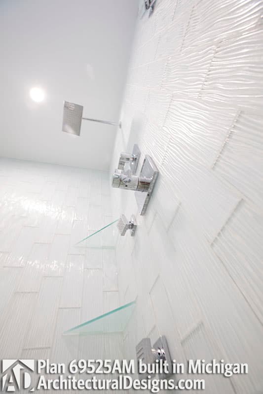 Client Photo id:  231915