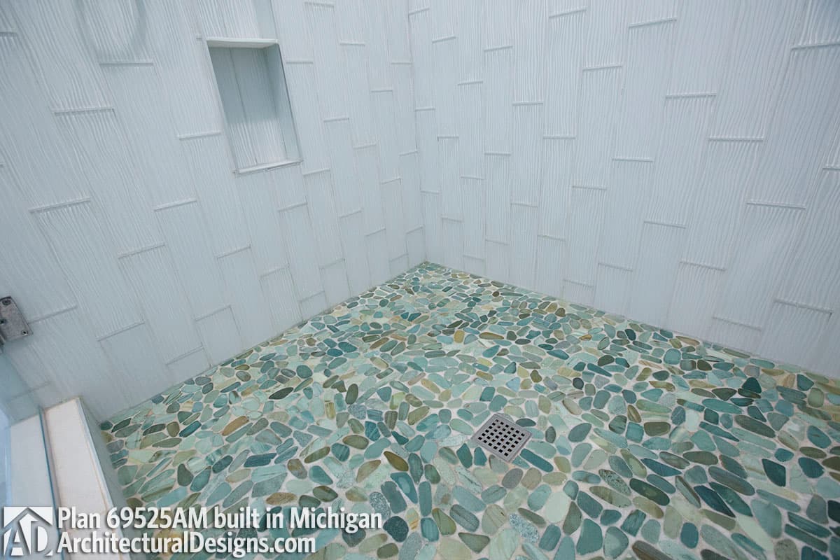 Client Photo id:  231916