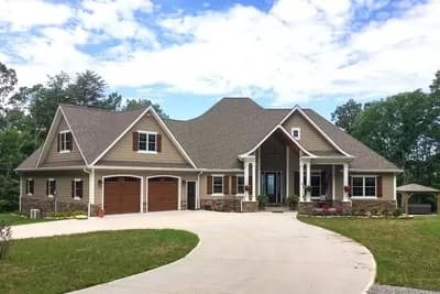 3 Bedroom Craftsman Home Plan