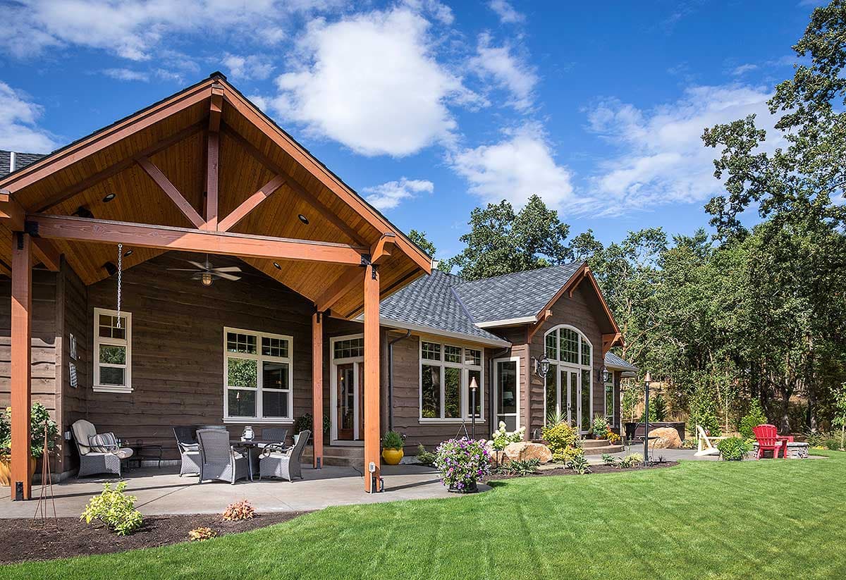 Plan 69582AM: Beautiful One-Story Craftsman House Plan - 2910 Sq Ft - Image #14 - Craftsman, Mountain, Northwest, Ranch