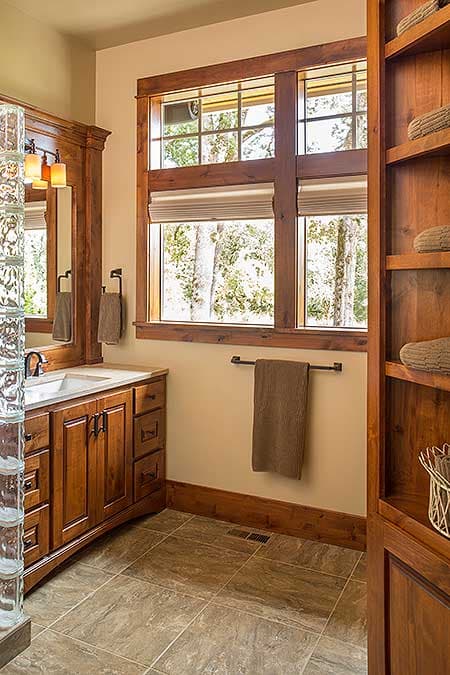 Plan 69582AM: Beautiful One-Story Craftsman House Plan - 2910 Sq Ft - Image #26 - Craftsman, Mountain, Northwest, Ranch