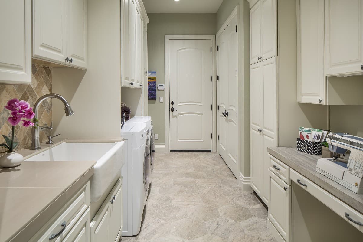 Plan 69598AM: Enormous Open Spaces - Image #30 - Northwest, Traditional
