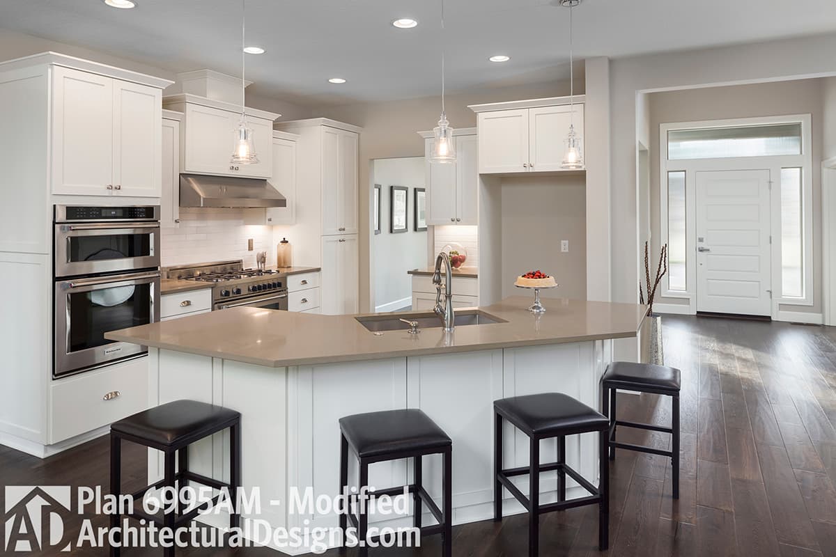 Plan 6995AM: Two Story Home Plan with 4 Upstairs Bedrooms - 2606 Sq Ft - Image #23 - Northwest, Traditional