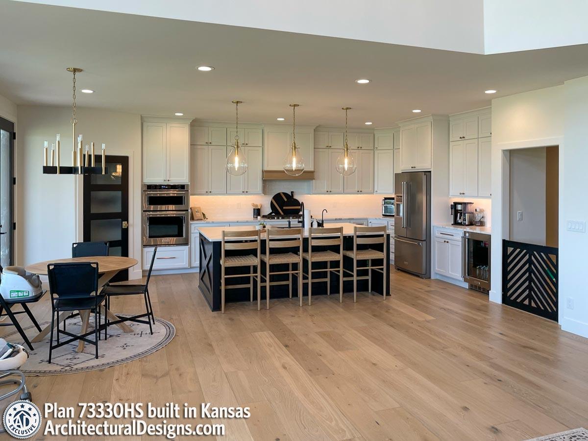 Client Photo id:  384079