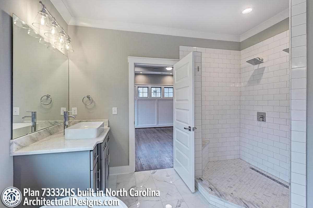 Client Photo id:  430742