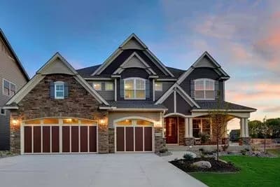 Craftsman Beauty With 2-Story Great Room - 3454 Sq Ft