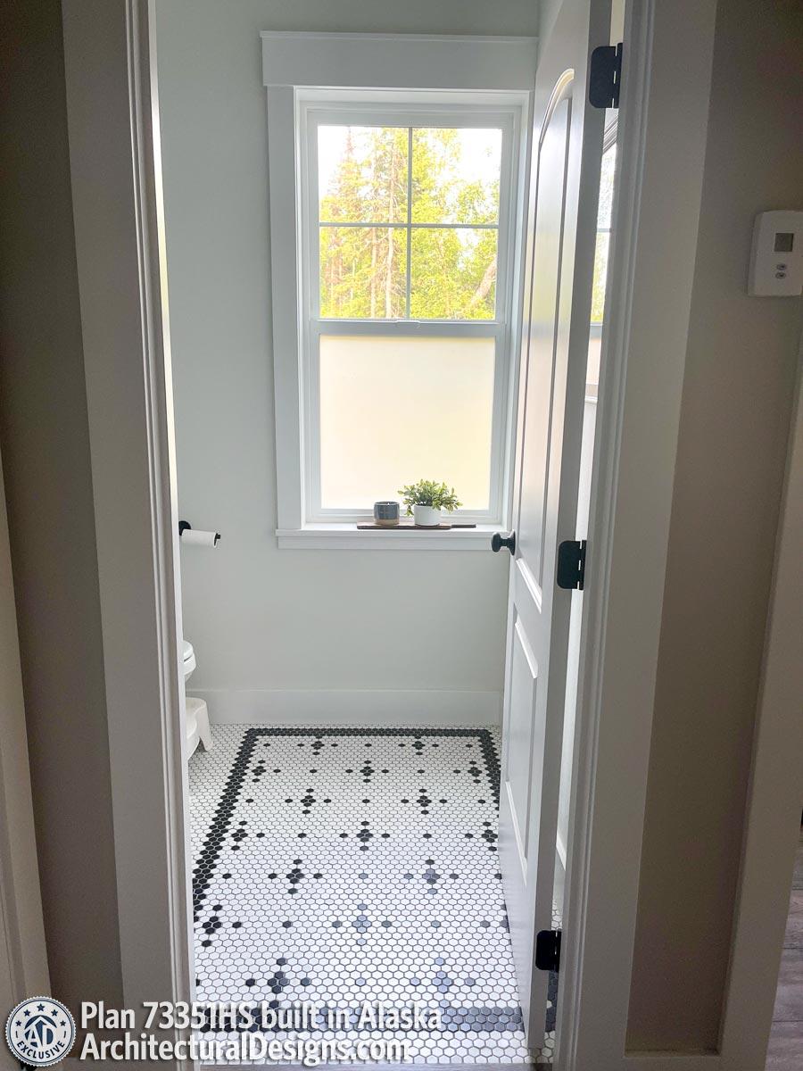 Client Photo id:  381711