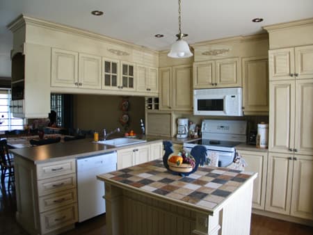 Plan 80590PM: 3 Family House Plan with 3-Level Units - 2111 Sq Ft - 2 with 5 Beds and 1 with 4 Beds - Image #6 - Traditional