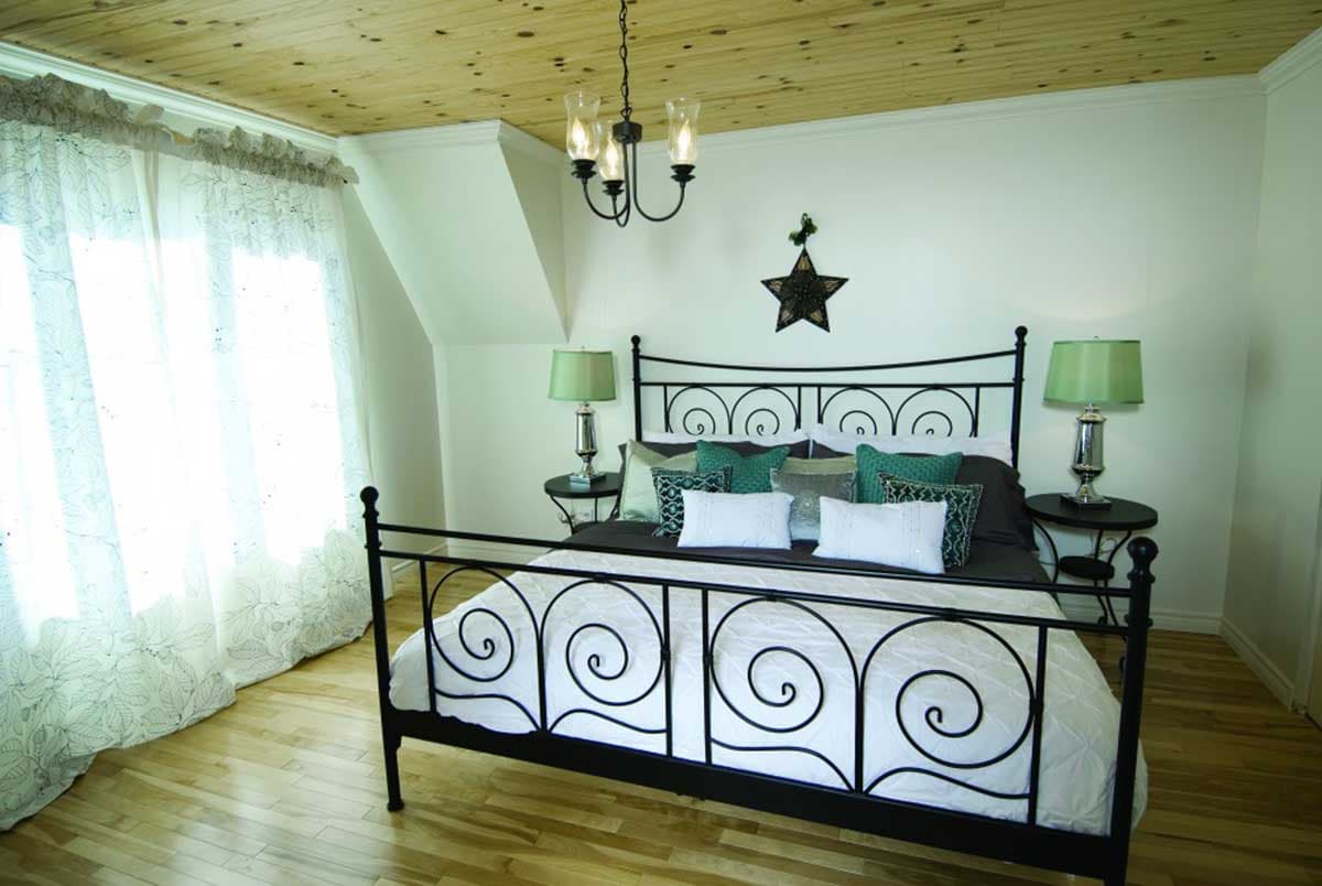 Plan 80764PM: Media Room Over Garage - Image #9 - Traditional