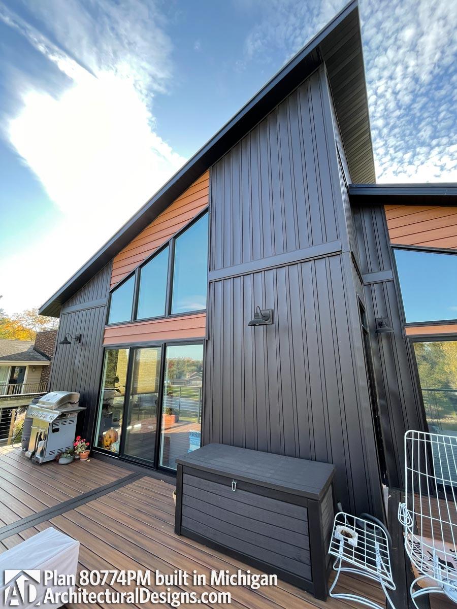 Client Photo id:  430218