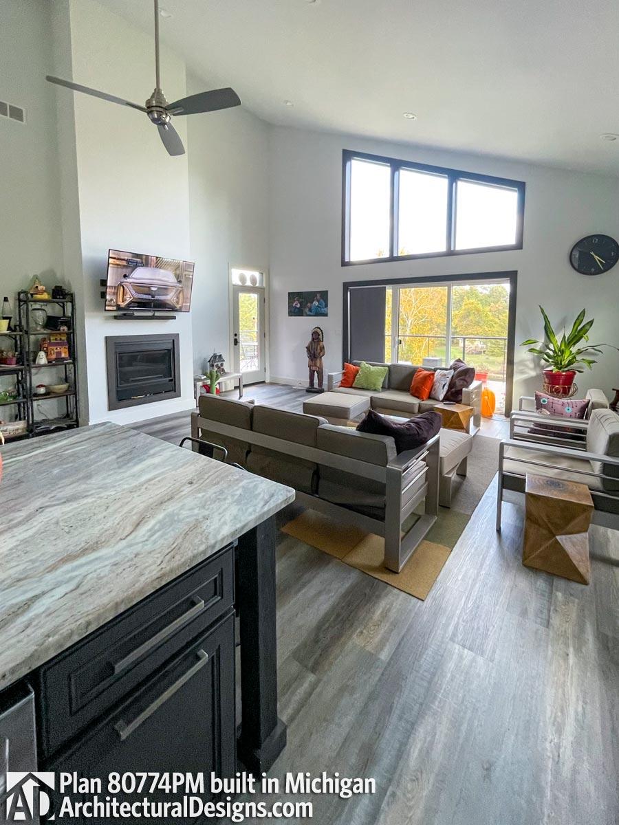 Client Photo id:  430214