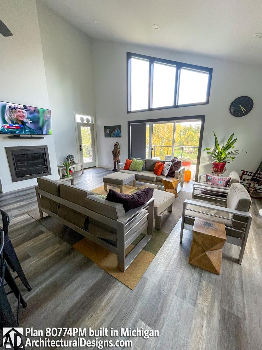 Client Photo id:  430213