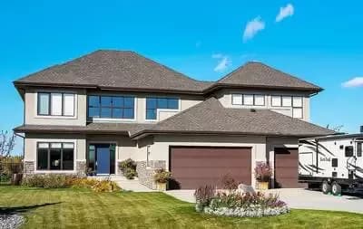 Traditional House Plan with Bonus Room