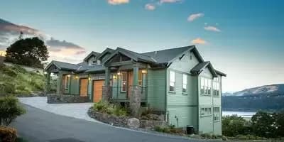 Duplex for a Down-Sloping Lot