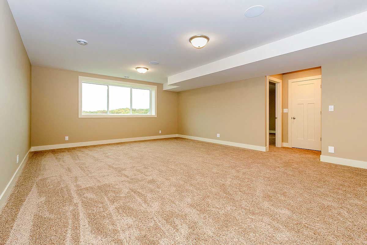 Plan 89818AH: Small Ranch Lives Large - Image #11 - Ranch, Traditional