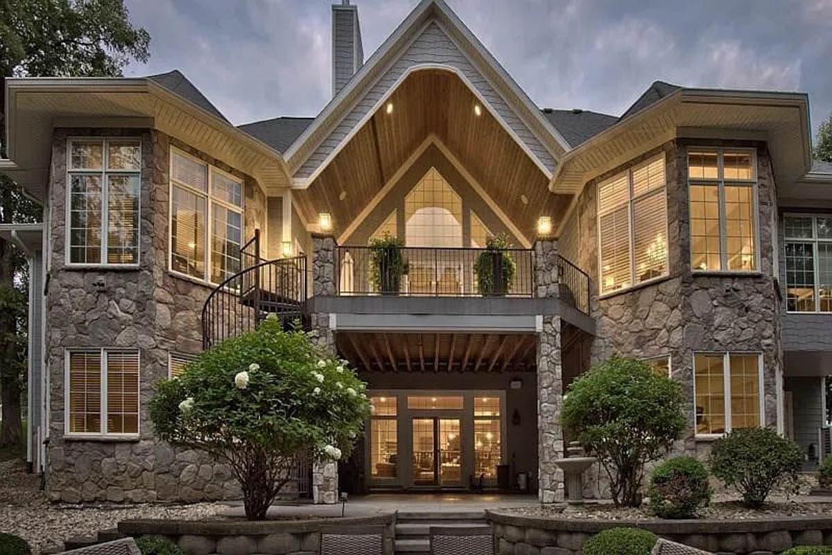 Plan 89834AH: European Styling with Optional Guest Suite - Image #21 - European, French Country, Traditional