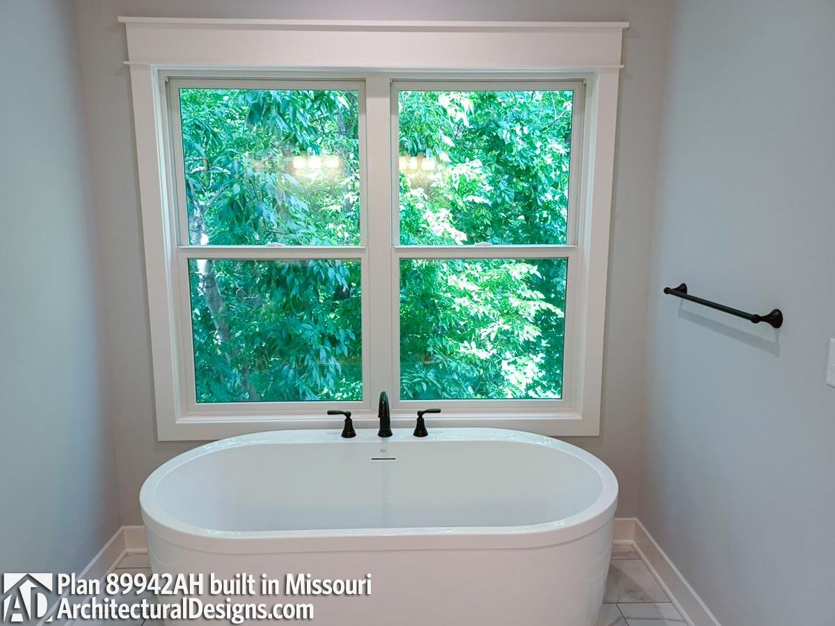 Client Photo id:  494029