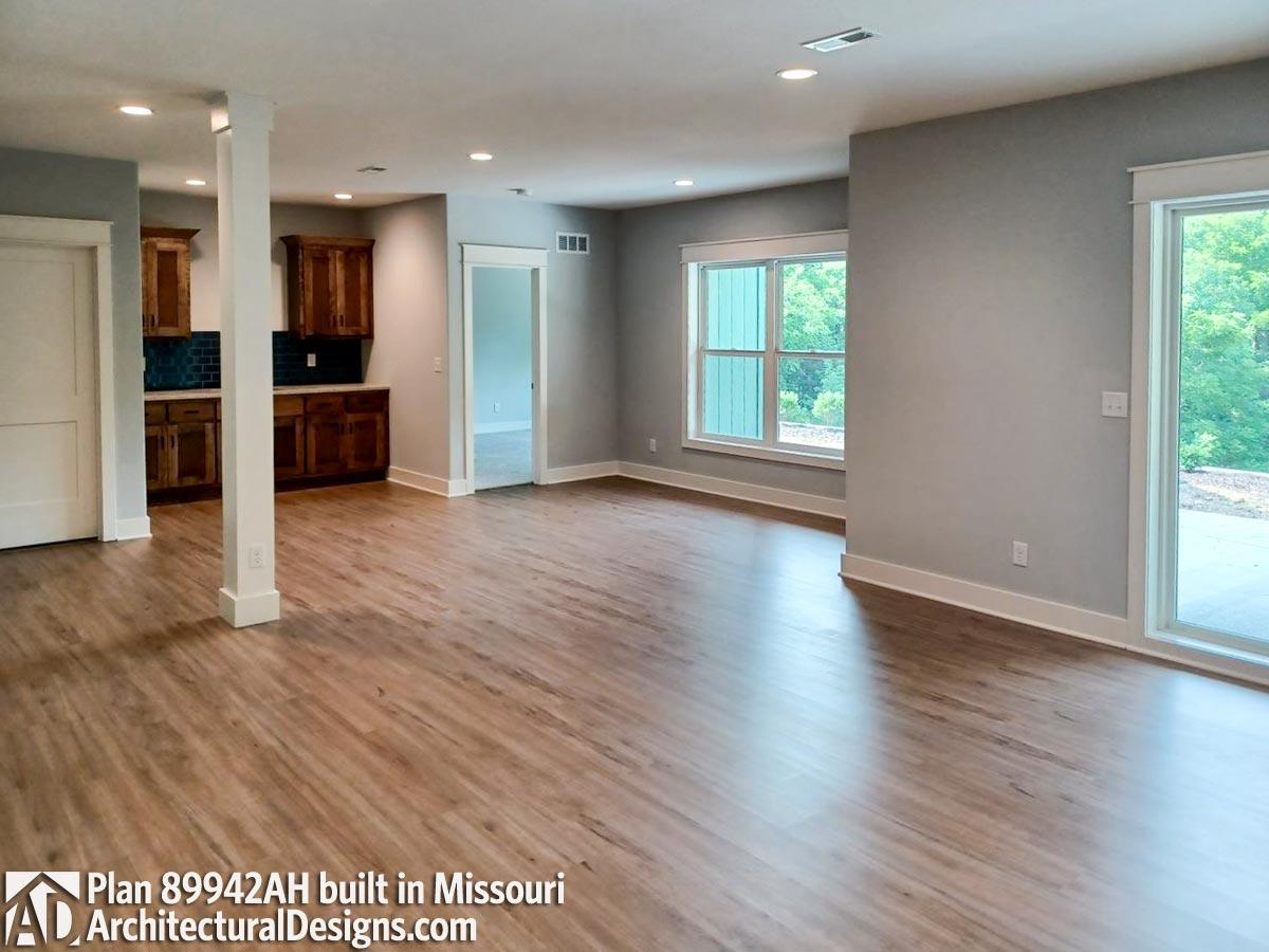 Client Photo id:  494028