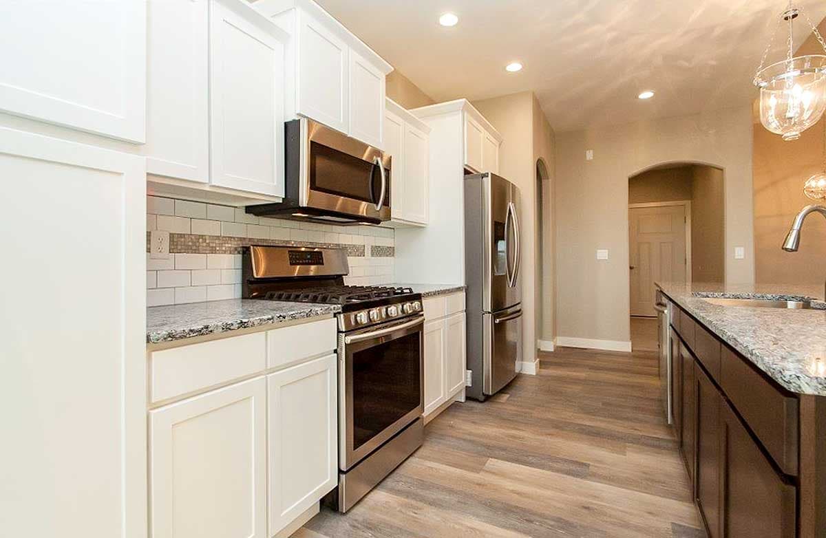 Plan 89984AH: 3-Bedroom Prairie Style Home Plan - Image #6 - European