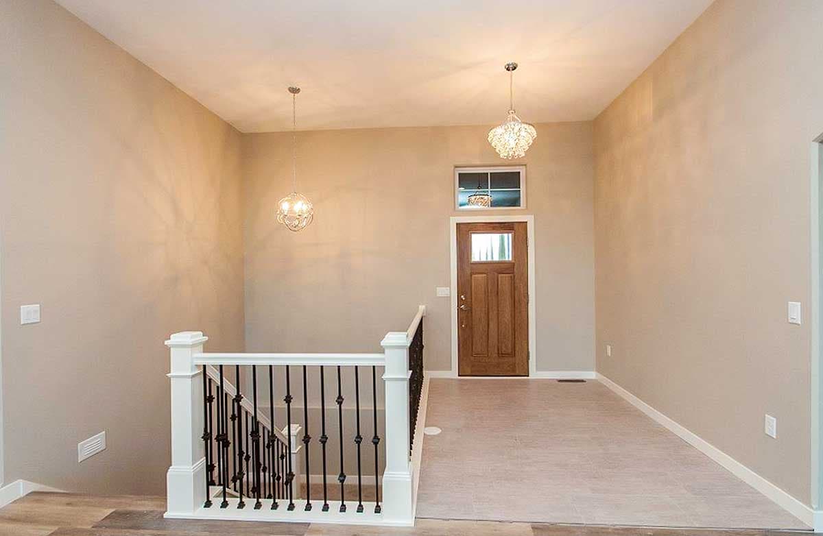 Plan 89984AH: 3-Bedroom Prairie Style Home Plan - Image #12 - European